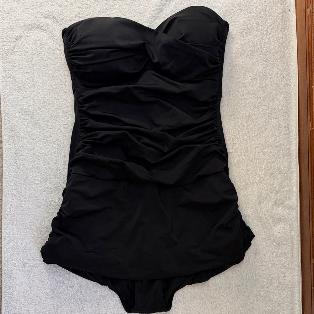 Dobreva Vintage Inspired One-Piece Swimsuit Ruffle Skirt Ruched Soft Cup Bra